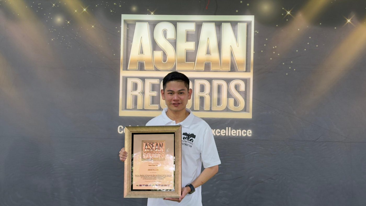 cf94d14e-676f-4ee5-8750-5bfa9b227e38